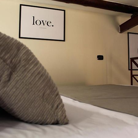 Pedamentina Pulcinella Loft Διαμέρισμα Νάπολη Εξωτερικό φωτογραφία