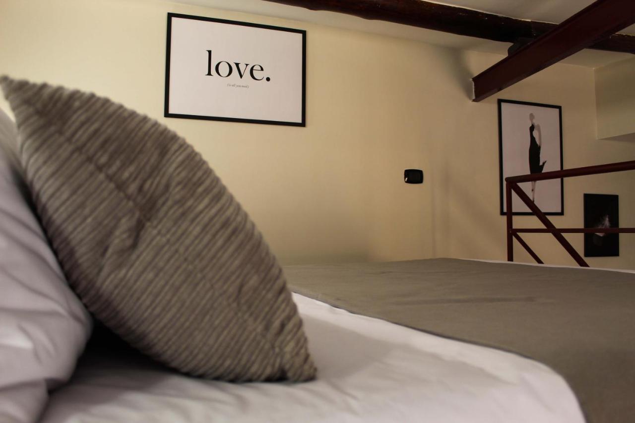 Pedamentina Pulcinella Loft Διαμέρισμα Νάπολη Εξωτερικό φωτογραφία